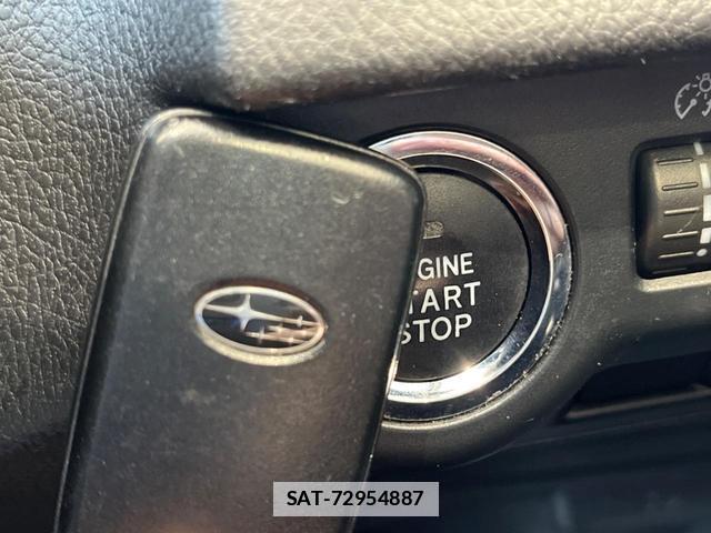 Subaru XV 2013-08 7798917-6