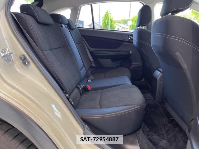 Subaru XV 2013-08 7798917-9