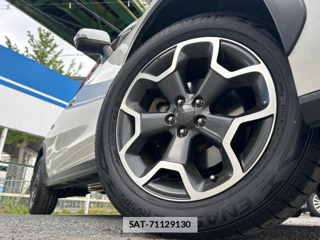 Subaru XV 2013-08 7798935-16