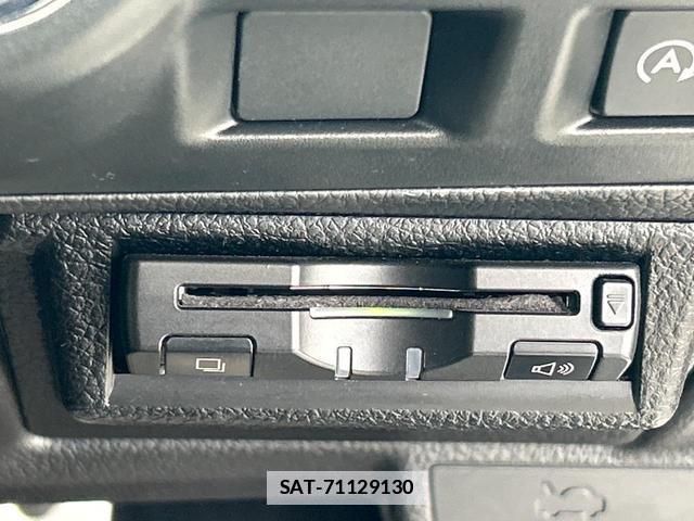 Subaru XV 2013-08 7798935-5
