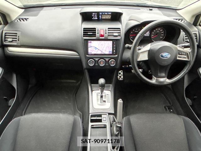 Subaru XV 2014-04 7798940-1