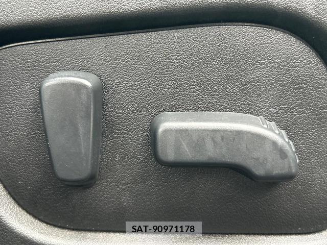 Subaru XV 2014-04 7798940-5
