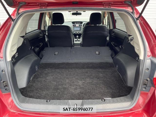 Subaru XV 2014-03 7799180-11