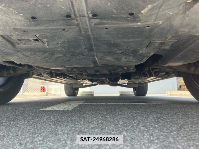 Subaru XV 2013-07 7799978-2
