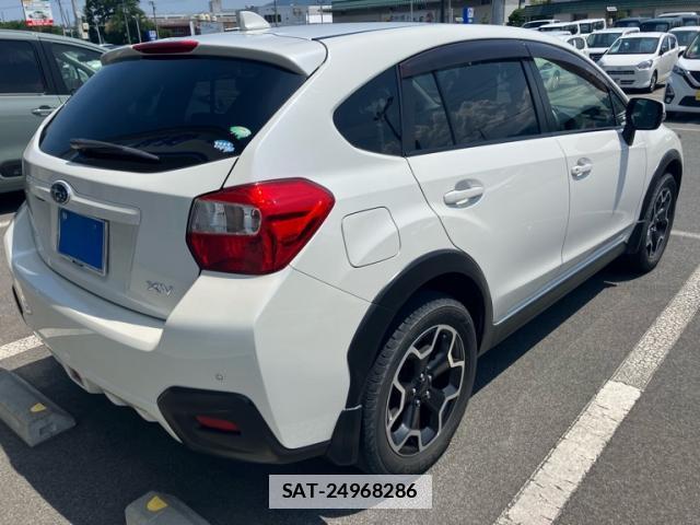 Subaru XV 2013-07 7799978-4