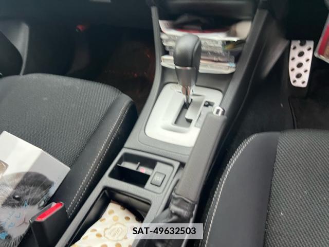 Subaru XV 2013-09 7800495-11