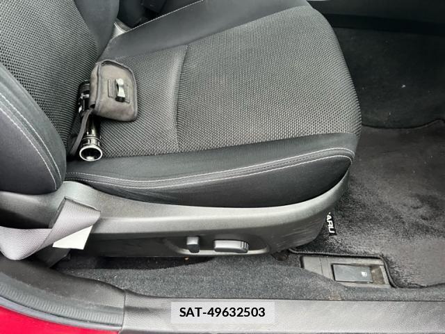 Subaru XV 2013-09 7800495-16