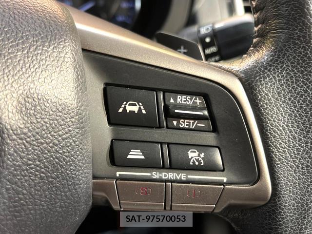 Subaru XV 2015-03 7801358-5