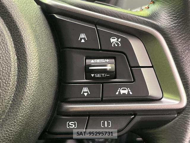 Subaru XV 2018-02 7802491-5
