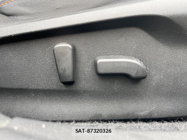 Subaru XV 2018-07 7803190-7