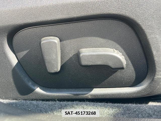 Subaru XV 2016-10 7803193-8