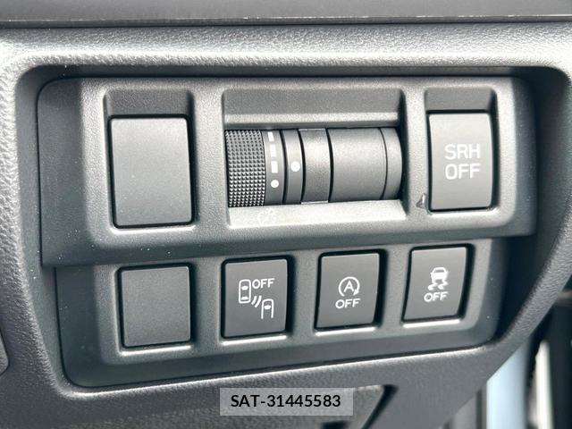 Subaru XV 2017-10 7804593-5