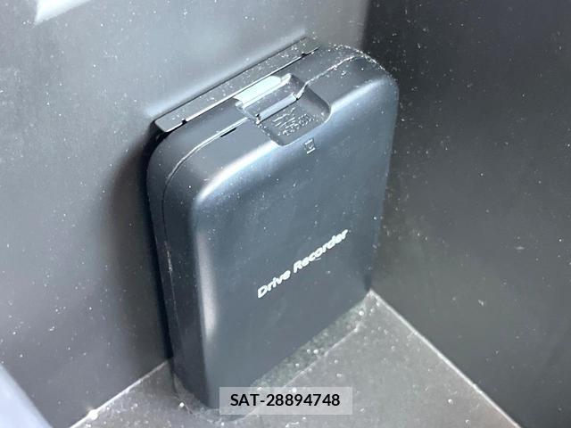 Subaru XV 2022-04 7804598-4