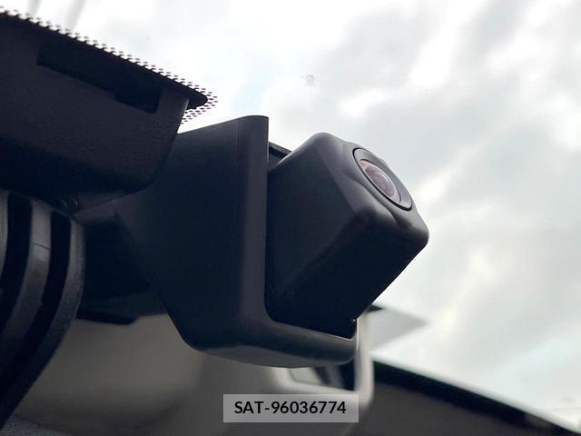 Subaru XV 2018-08 7804599-4