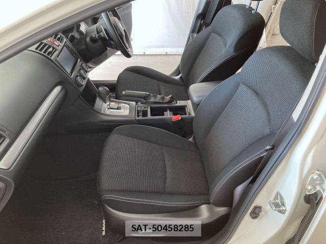 Subaru XV 2014-03 7806052-10