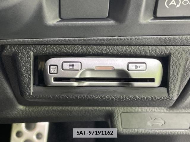 Subaru XV 2013-05 7806338-11