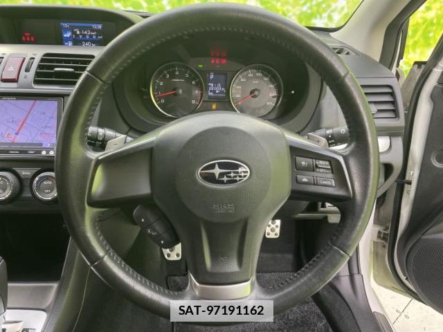 Subaru XV 2013-05 7806338-13