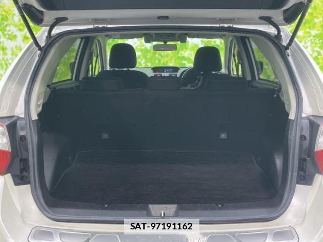 Subaru XV 2013-05 7806338-7