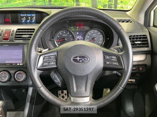 Subaru XV 2013-07 7806849-10