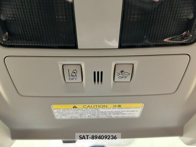 Subaru XV 2012-12 7806875-11