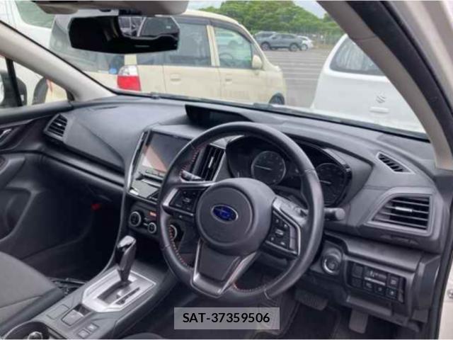 Subaru XV 2018-07 7807928-2