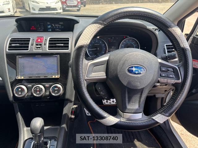 Subaru XV 2015-01 7808481-7