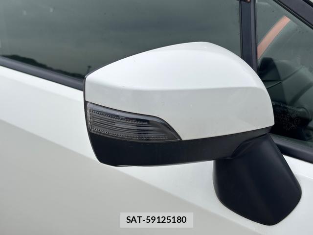 Subaru XV 2015-01 7808485-13