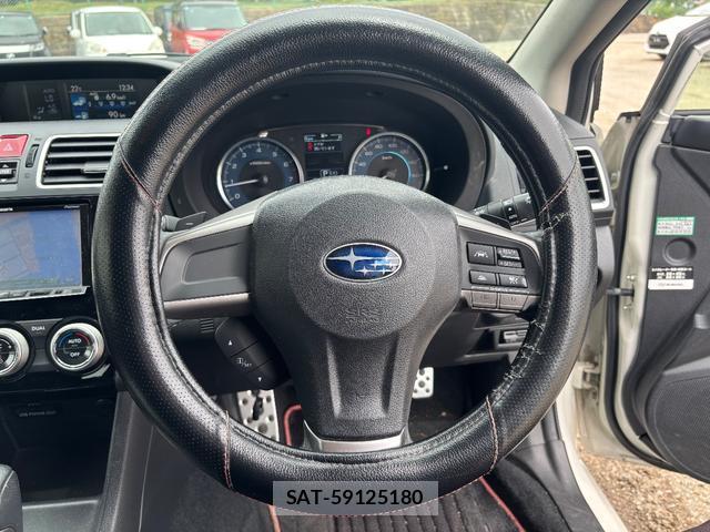Subaru XV 2015-01 7808485-17