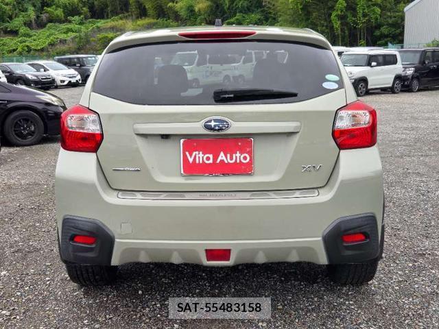 Subaru XV 2013-11 7808516-10