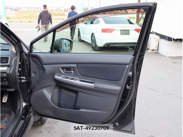 Subaru XV 2015-07 7808676-17
