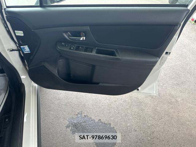 Subaru XV 2013-11 7808986-18