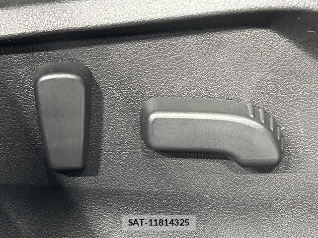 Subaru XV 2018-09 7809077-8