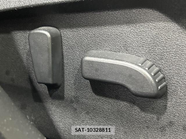 Subaru XV 2017-06 7809086-8