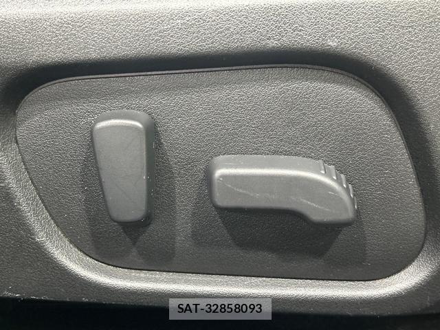 Subaru XV 2013-05 7809090-6