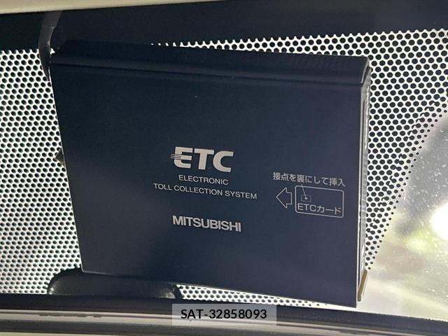Subaru XV 2013-05 7809090-7