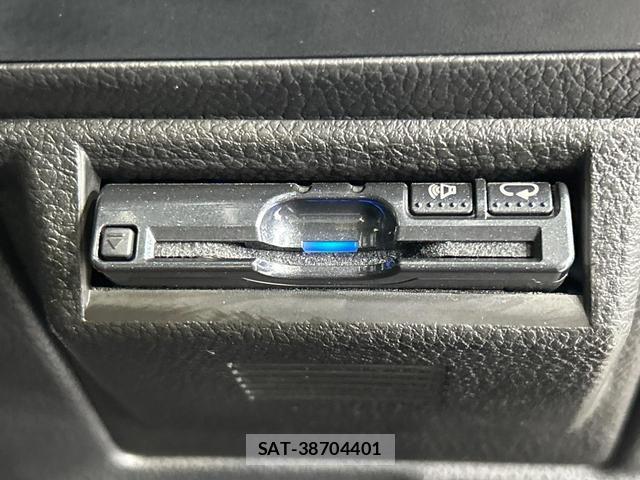 Subaru XV 2014-03 7809091-6