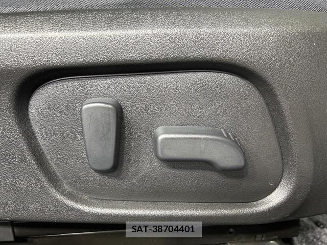 Subaru XV 2014-03 7809091-7