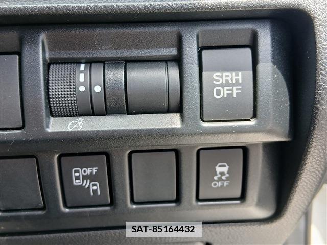 Subaru XV 2020-09 7809399-5