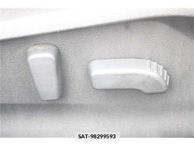 Subaru XV 2017-08 7809538-4