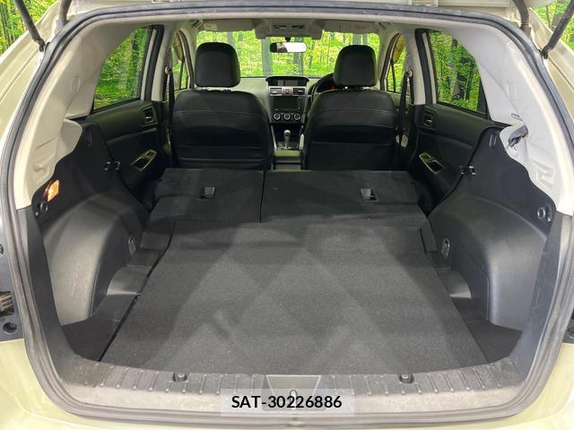 Subaru XV 2013-07 7809855-10