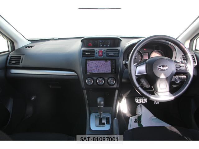 Subaru XV 2013-02 7810697-1