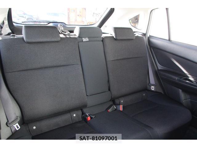Subaru XV 2013-02 7810697-17
