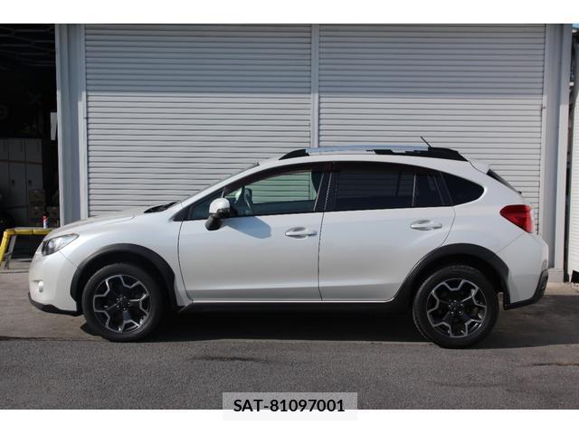 Subaru XV 2013-02 7810697-4
