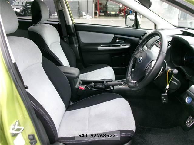 Subaru XV 2013-06 7811238-12