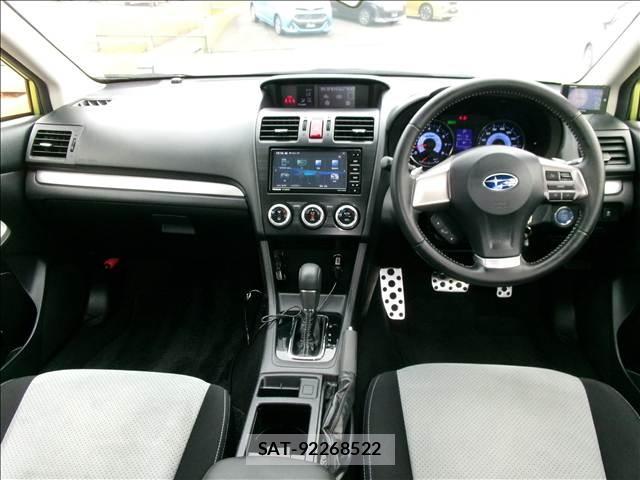 Subaru XV 2013-06 7811238-2