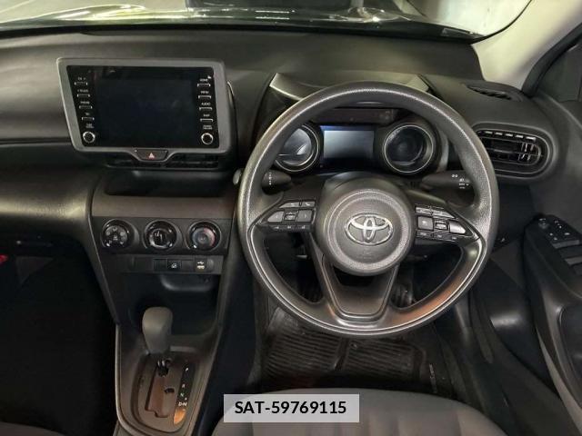 Toyota YARIS CROSS 2021-01 7794116-2