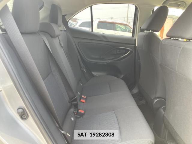 Toyota YARIS CROSS 2020-11 7795446-4