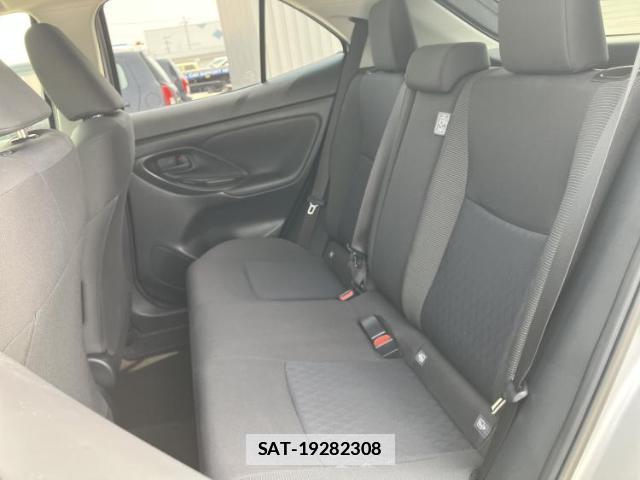 Toyota YARIS CROSS 2020-11 7795446-6