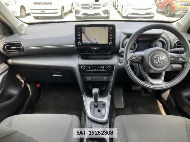 Toyota YARIS CROSS 2020-11 7795446-8
