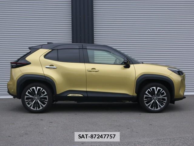 Toyota YARIS CROSS 2020-11 7796311-3